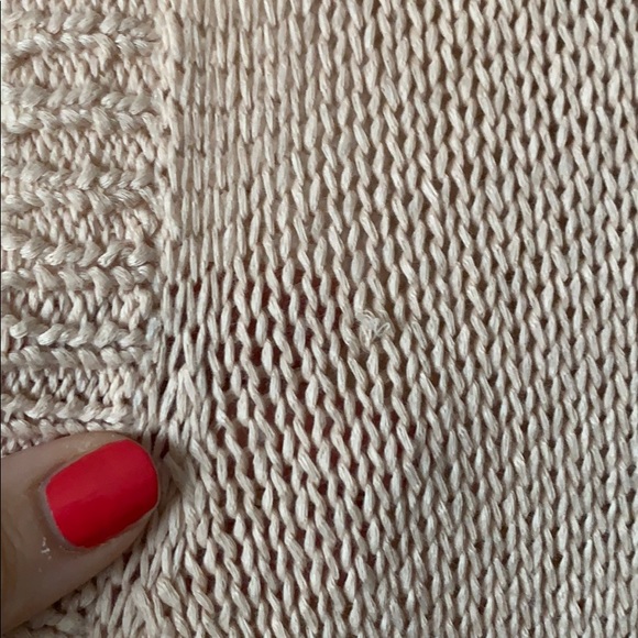 🌸H&M Pink sweater top - Picture 4 of 5